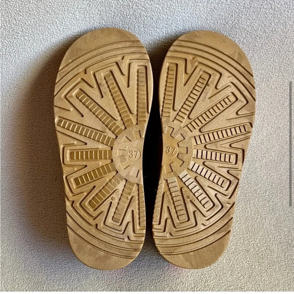 Suede Platform “Tazz” Slippers - Picture 4 of 4